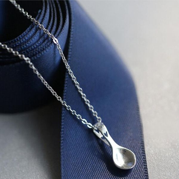 

s925 silver gift for friends short necklace, clavicle chain, spoon, spoon, mini cute transporter heart necklace women necklace