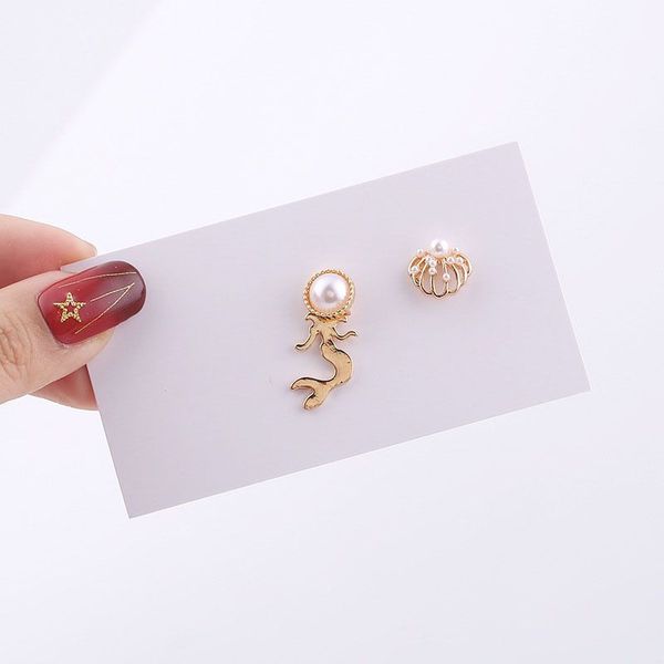 

cute animal bee pearl stud earrings for women temperament unicorn moon rhinestone earring girls birthday party jewelry, Golden;silver