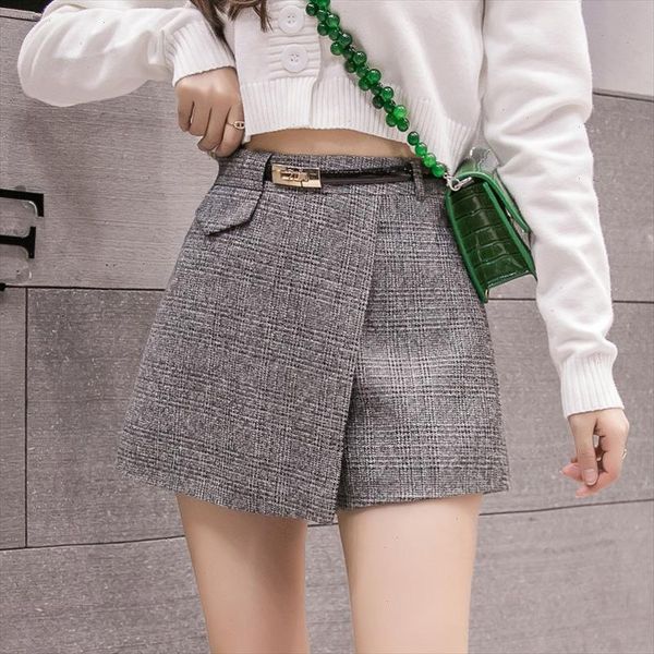 

irregular woolen plaid shorts skirts for women 2021 atumn winter office short women plus size booty shorts feminino, White;black