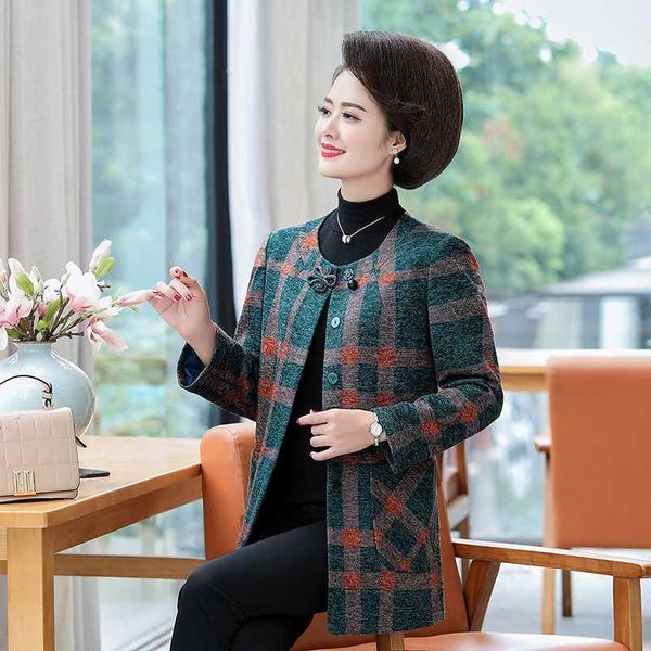 

elegant middle aged women's spring jacket 2020 new plus size female outerwear fashion temperament long windbreaker coat 5xl w301, Tan;black