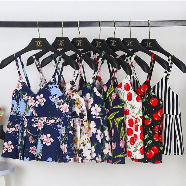 

new women vintage 2021 summer casual crop ladies girls cute floral printed blusa polyester cropped tank top, White