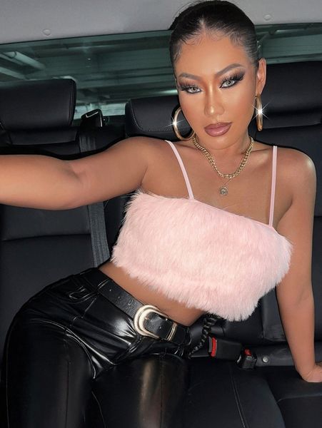 

fuzzy front crop cami l34z#, White