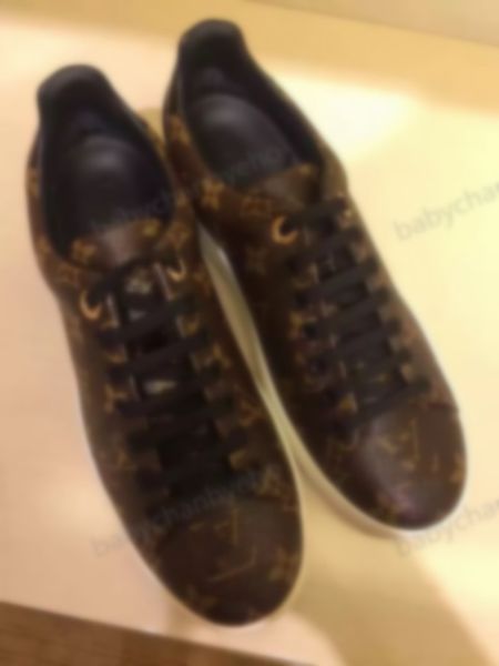 

2021 men sneaker casual shoes low leather luxury designer sneakers ace bee stripes shoe walking sports trainers, Black;red