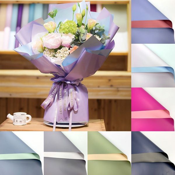 Double-sided papel de envolvimento cores Florista 60 x 60cm 20pcs / pack impermeável presente Flores Embalagens Suprimentos buquê de flores de papel