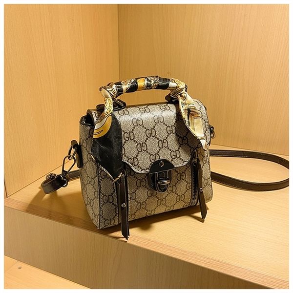 

70% off deals online small bag girl new fashion one shoulder messenger bag lattice square