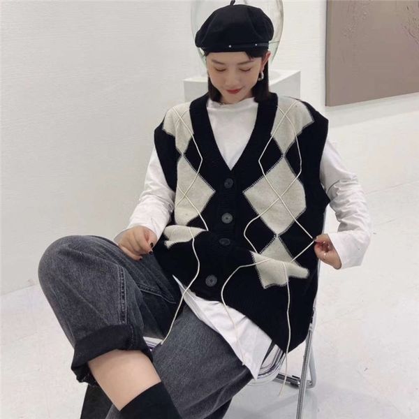 

2021 korean spring new diamond v-neck loose plate geometric knitting cardigan vt, Black;white