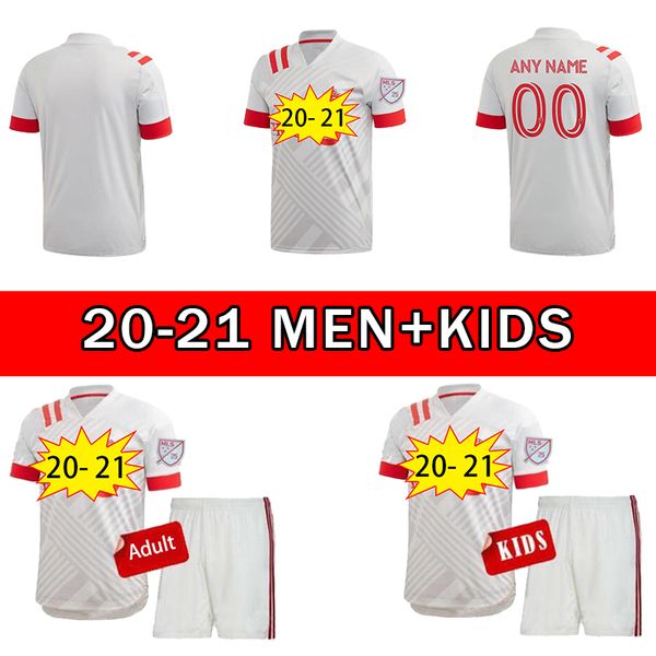 

20 21 toronto fc soccer jerseys 10 pozuelo 17 altidore bradley giovinco osorio morrow custom 2020 2021 home away kids football shirt, Black;yellow