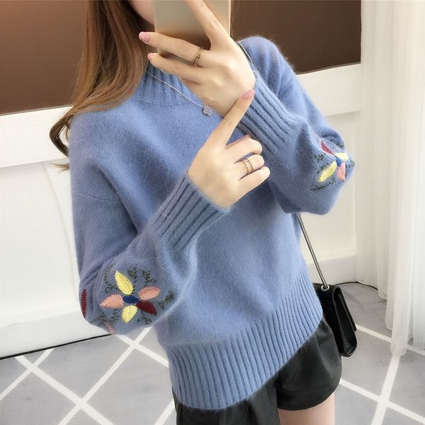 

new style in pullover autumn and winter of 2019casualthickenedloose and embroidered short pullover sweater for women's bottom tedco, White;black
