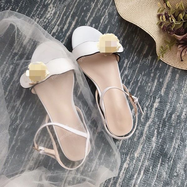 

classic fashion lady sandals buckle metal buckle leather flat bottom beach woman shoes design luxue woman sandals black large size 35-42, Black;red