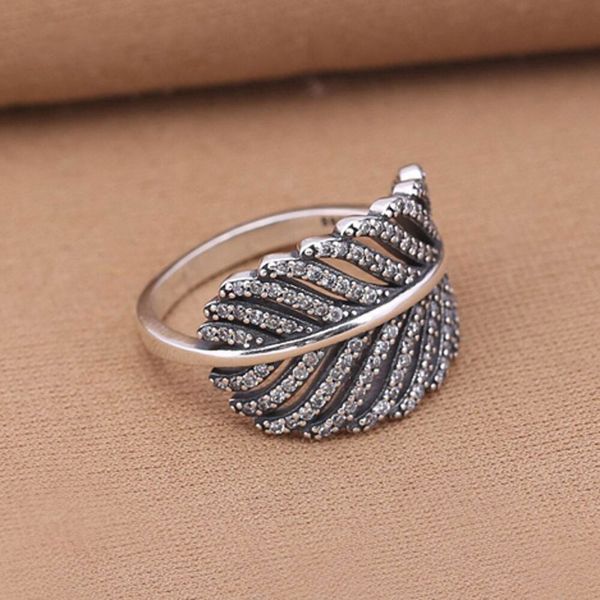 Anello in argento sterling 925 chiaro come una piuma con pietre trasparenti CZ Anello adatto per gioielli in stile Pandora, fidanzamento, amanti del matrimonio, anello di moda per le donne