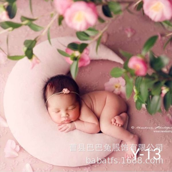 

creative baby shooting children pillow stu toys pgraphy props moon plush doll 2t2l