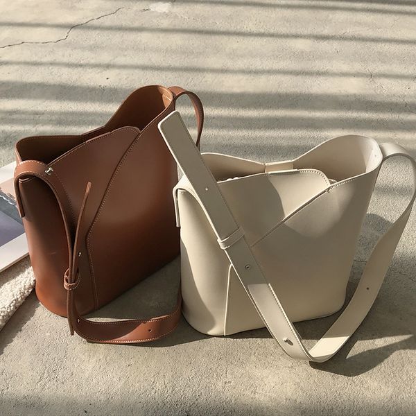 

simple one shoulder big for women 2020 new fashion net red bucket korean version student messenger large capacity bag c1114