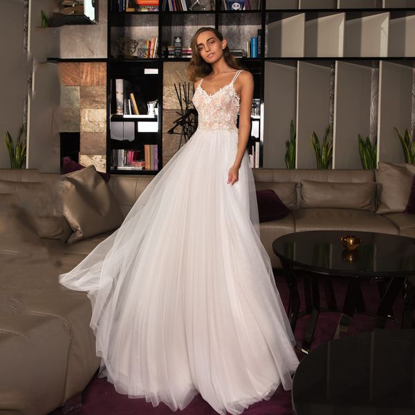 

2021 new spaghetti straps v neck wedding es custom made lace applique soft tulle a line bridal gown vestido de noiva gbu8, White