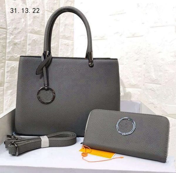 

handbag women tote bags luxury designer crossbody messenger shoulder bag gold hardware straps cowhide leather large capacity 54
