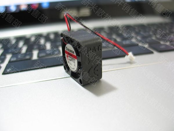 

new 2010 dc5v 0.9w gm0501pfv2-8 2cm silent cooling fan