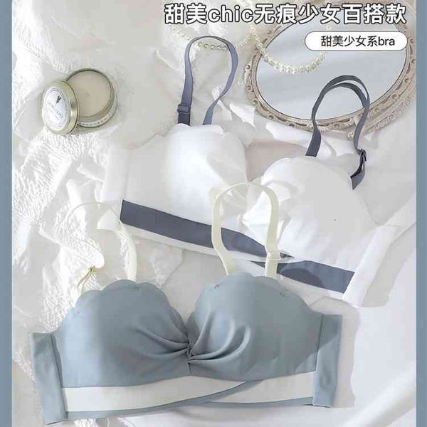 

21 women's bra small chest gathered without steel ring, closed auxiliary breast, anti sagging and comfortable girl underwear, Red;black