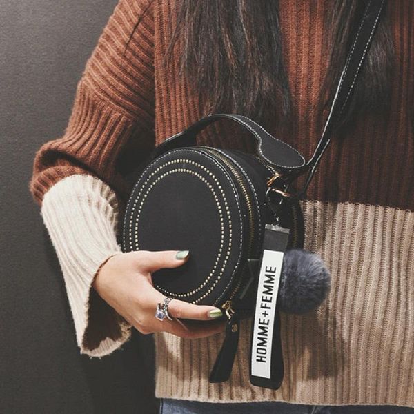 

2020 european and american rivet round round bag frosted retro hand-held cross bag girl ball shoulder