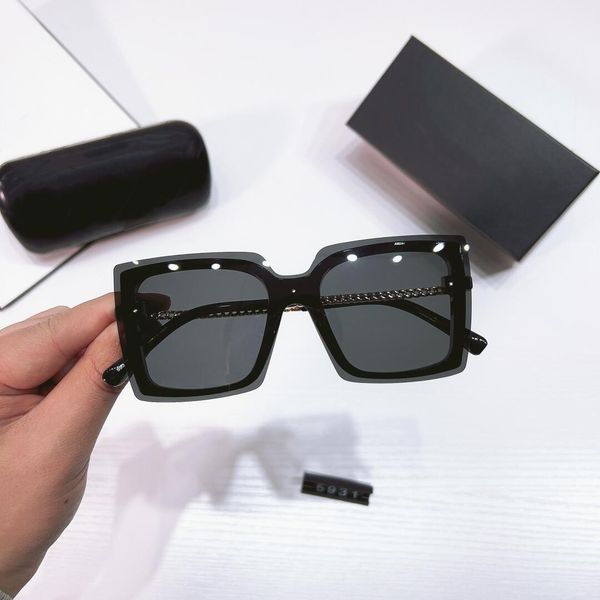 

luxury women sunglasses fashion womens brand deisnger full frame uv400 lens summer style rectangle big square come with case 5931, White;black