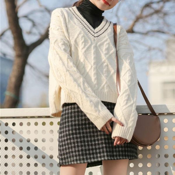 

2021 new women sweaters knitted female solid casual sweet v-neck pullover loose elegant office lady all match 1, White;black