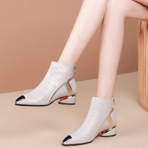 

short boots woman,women's winter shoes, short boot,grid pattern,mixed colors,pointed toe,2020 new female footware, black,beige1