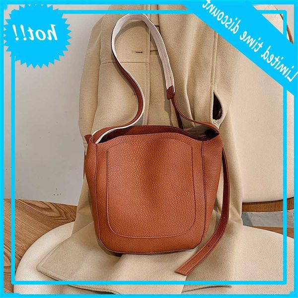 

single shoulder 2020 new simple design bucket female messenger high capacity korean tote bag commuting