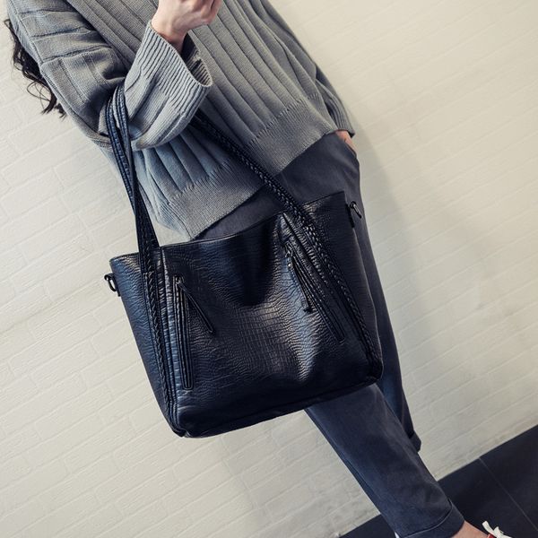 

daily handbag female luxury handbags women bags designer imitation crocodile skin black big capacity ladies bag name engraved