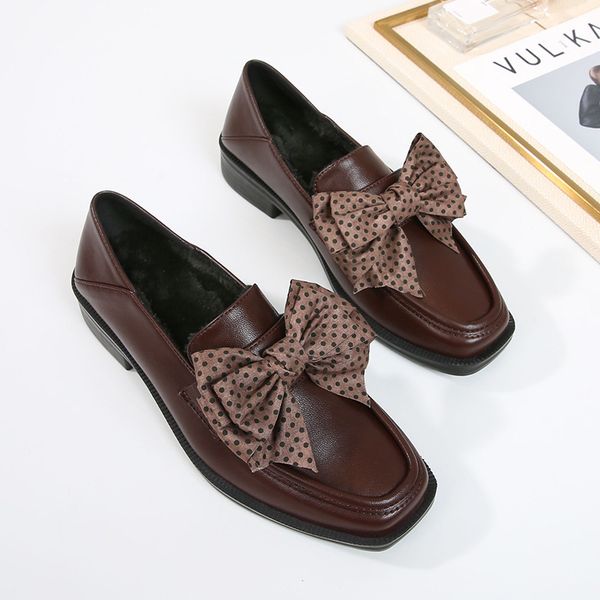 

2021 new one-legged little leather shoes women's heels comfortable soft bottom square head big fat size wide bsd6, Black