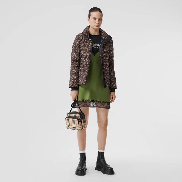

exquisite camera bag 7a high-end boutique custom retro checked cotton and leather materials to create a cutting-edge fashion classic