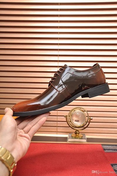 

20 19ss nordic style mens dress shoes genuine leather monk strap business formal shoes designer crocodile print fashion stylist men shoes 33, Black