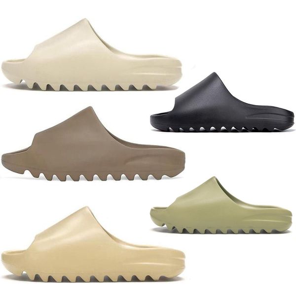 

новейшие 2020 kanye west slides тапочки пена бегун пустыня песок трехместный черный костяная белая смола слайд слайд сандальный мужской тапо, White;red