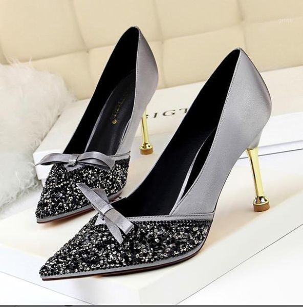 

dress shoes fashion metal-heeled high-heeled silk satin single with shallow pointed sequins and water drill bow knot1, Black
