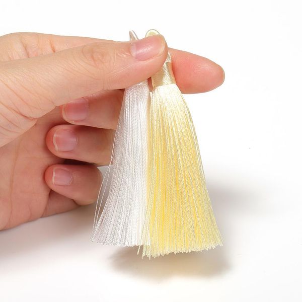 10pcs 8 9cm de palha de seda escova de borla para j￳ias DIY Fazendo componentes pingentes de brejo de borla indefinidos