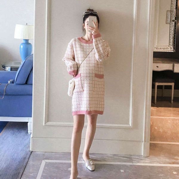 

korean small wear drs knitted bag medium length sweater hip pregnant women autumn and winter loose women's fragrance, White