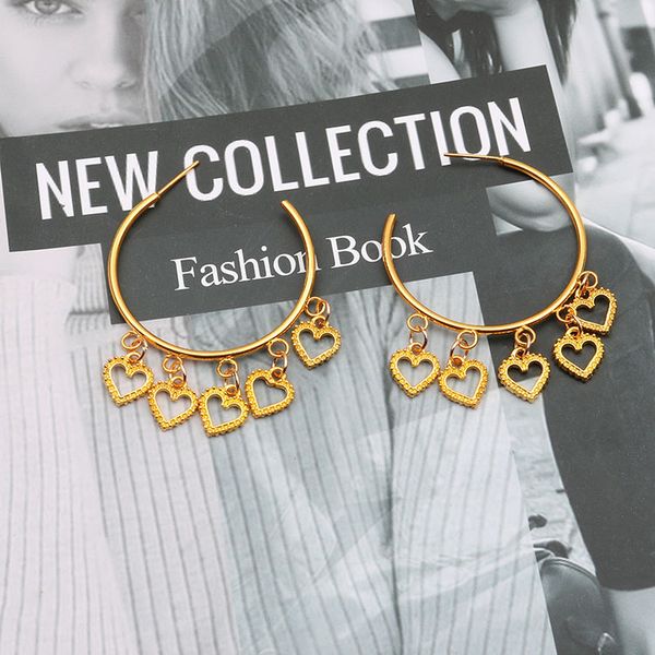 

2020 designer European and American exaggerated earrings new gold-plated large circle love earrings fashion exaggerated earrings female
