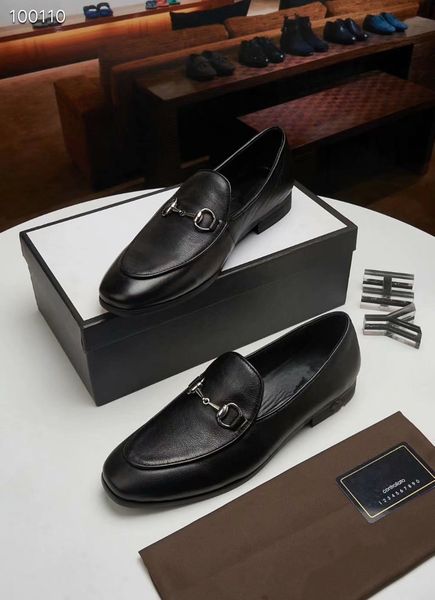 

2020 winter luxury men genuine leather shoes lace up wedding office business pointed toe formal men dress oxford shoes for men, Black