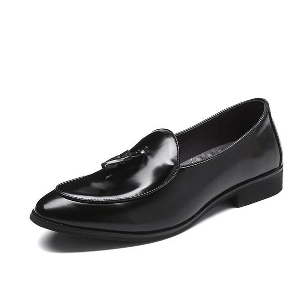 

new fashion men big size casual leather shoes tassel slip on loafers elegant men wedding party formal shoes red black flats shoe