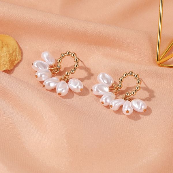 

irregular pearl drop earrings temperament simple hypoallergenic earrings elegant trend stud earrings, Golden;silver