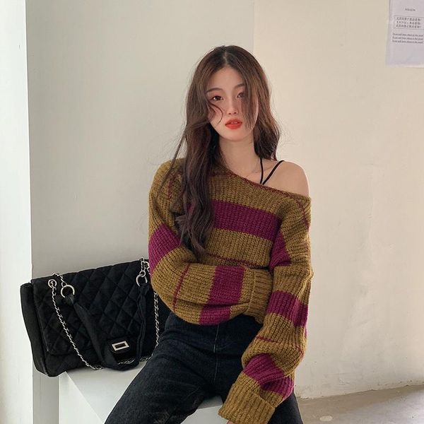 

2020 autumn winter new women's net red sweater hong kong style retro casual slim color contrast long-sleeved round neck sweater1, White;black