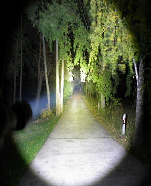 

sofirn c8a комплект тактический светодиодный фонарик 18650 cree xpl2 мощный 1750lm flash light light high power горелок с зарядным устройств