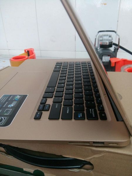 

gifts 14.1 inch 8gb ram 128gb ssd lapcomputer intel wifi windows 7 8 10 activated notebook pc