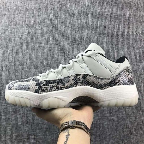 

2019 new jumpman snakeskin 11 gray white blue low men basketball shoes 11s xi sports sneakers trainers outdoor high quality, Black