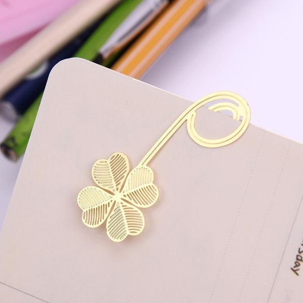 

1pc new four-leaf clover reading metal clip bookmark gift book mark for kids qylesq