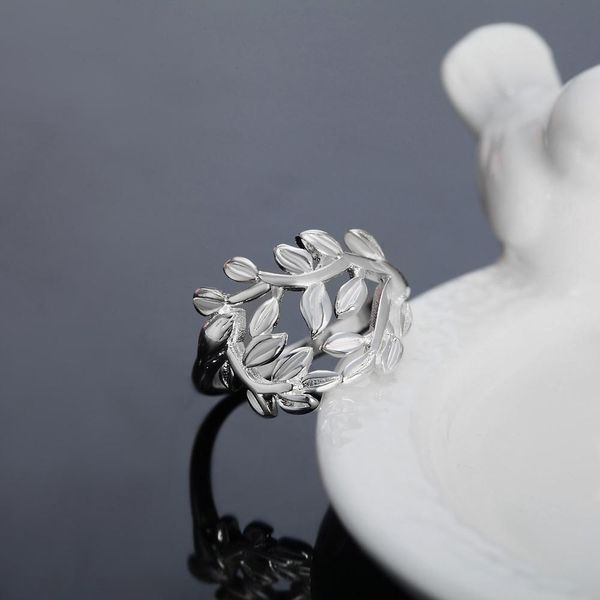 

beautiful retre flower style silver ring leaf cute noble pretty fashion wedding silver color women lady ring jewelry r757 h bbycfv