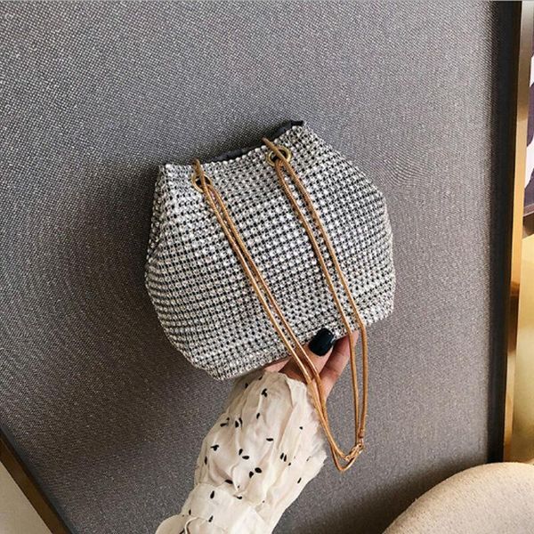 

new fashion popular elegant lady messenger bag rhinestone silver bag gold chain bucket shoulder bags