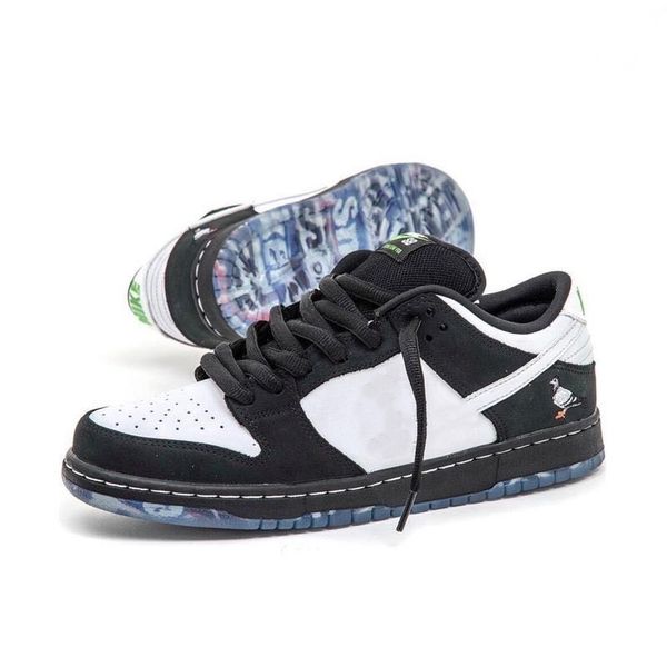 

staple x dunk sb pigeon co-branded panda black and white toe men's and women's skateboard shoes outdoor shoes casual shoes