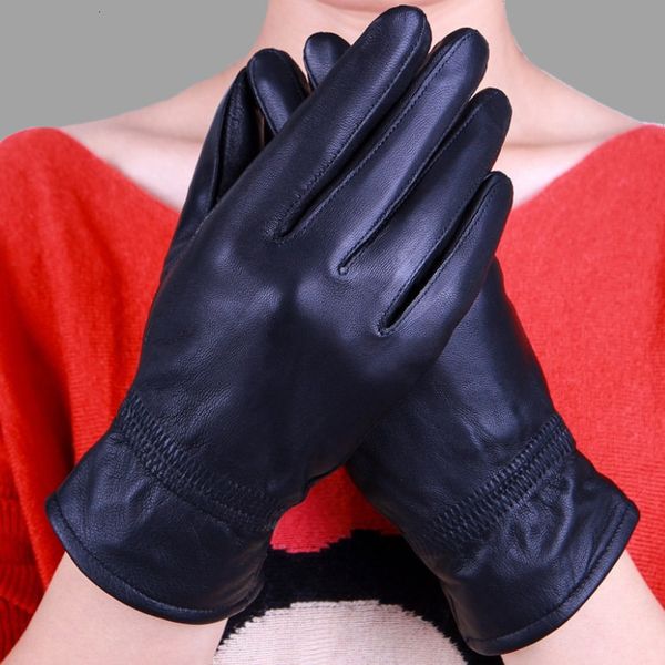 

leather gloves winter women' warm outdoor riding sheepskin plush thickened thin labor protection leather gloves, Blue;gray