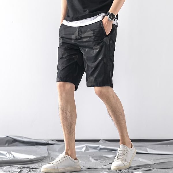 

km new korean brand slim camouflage summer pants fashion student men's shorts, White;black