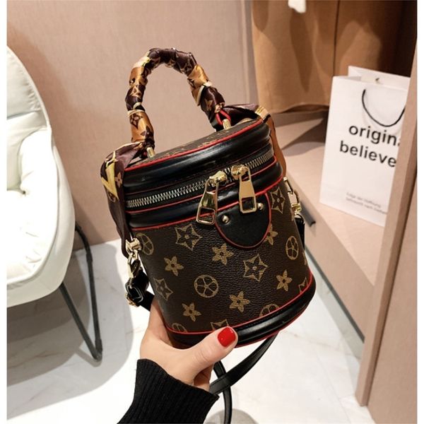 

designer sale small bag female autumn new fashion printed portable cylinder texture messenger bucket bag