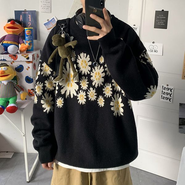 

2021 new autumn and winter small male margarine in fashion street personality printed nightgown men's clothes sweater adpq, White;black