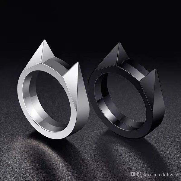 

self defense ring refers to tiger ring ring, male and female self-defense supplies broken window equipment fashion necklace anti wolf defens